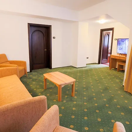 Casa Viorel Jacuzzi & Saunas 3* Poiana Brasov